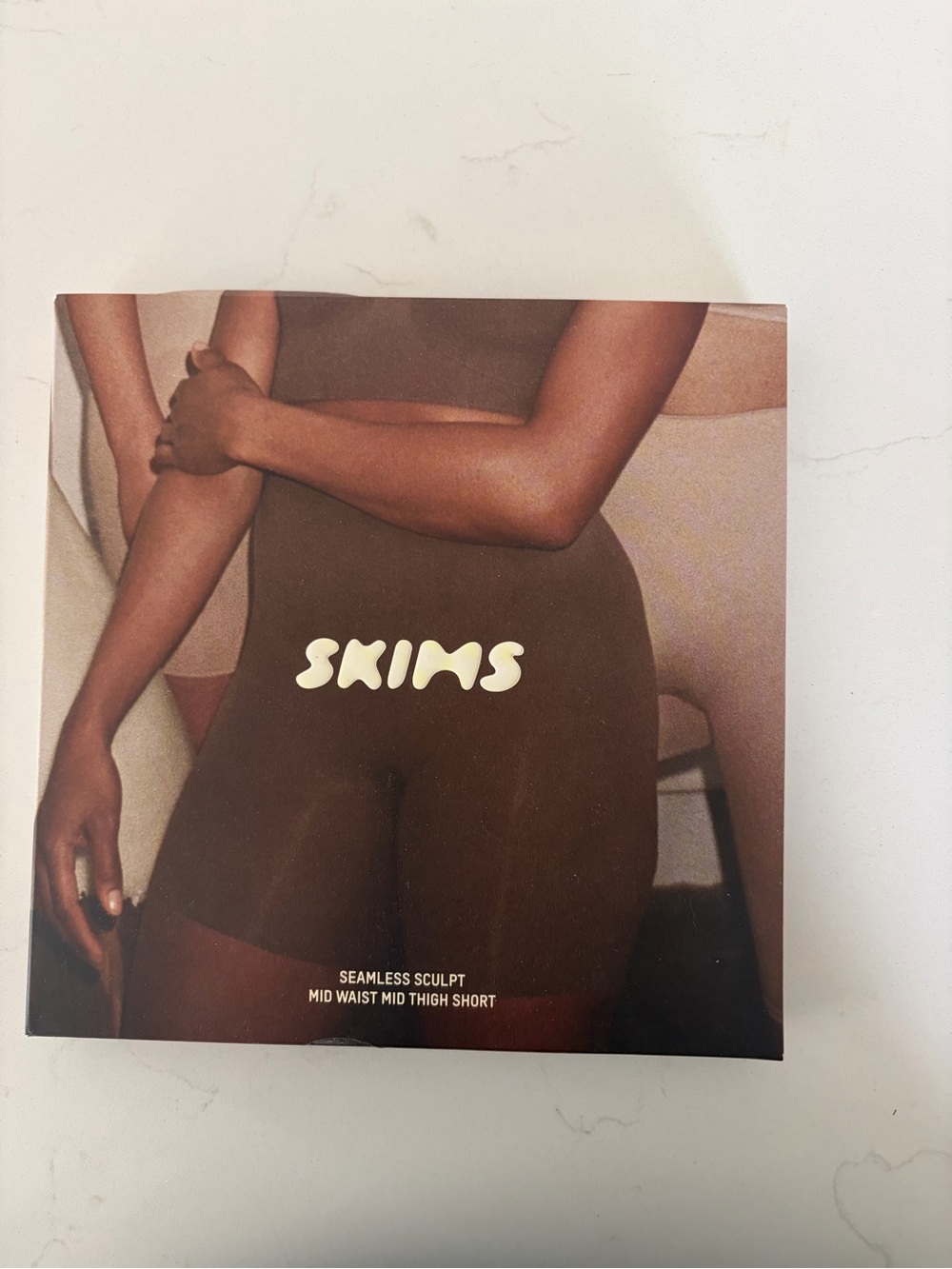 SKIMS Seamless Sculpt Mid Waist Mid Thigh Short - Onyx - Picture 2 of 7